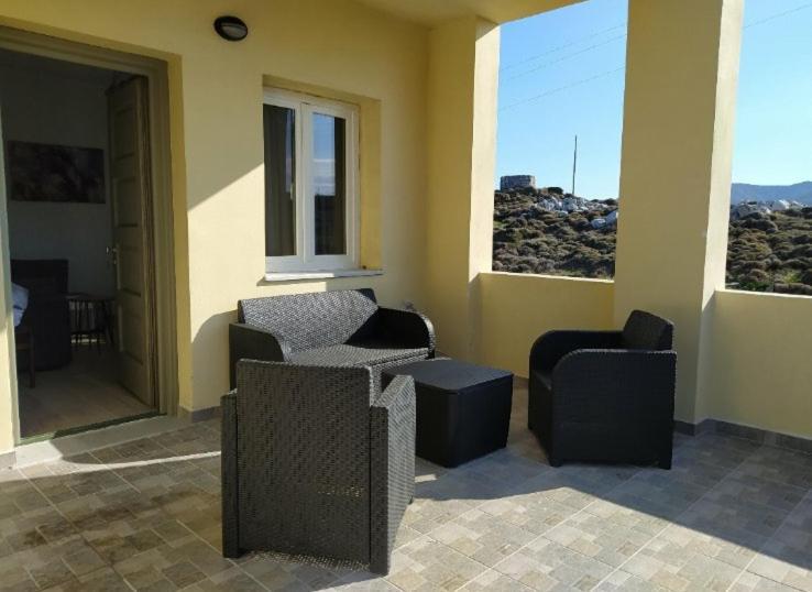Πλατανακι 1 Family Friendly Villa Andros Town Exterior photo